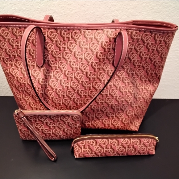 Coach Pink Signature Tote Bag - Picture 4 of 14
